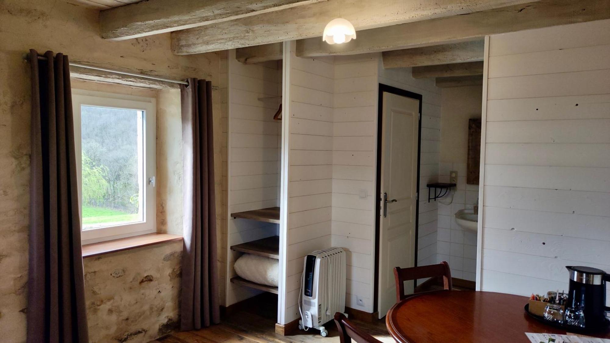 Les 5 Petits Lapins Bed and Breakfast Bar Buitenkant foto