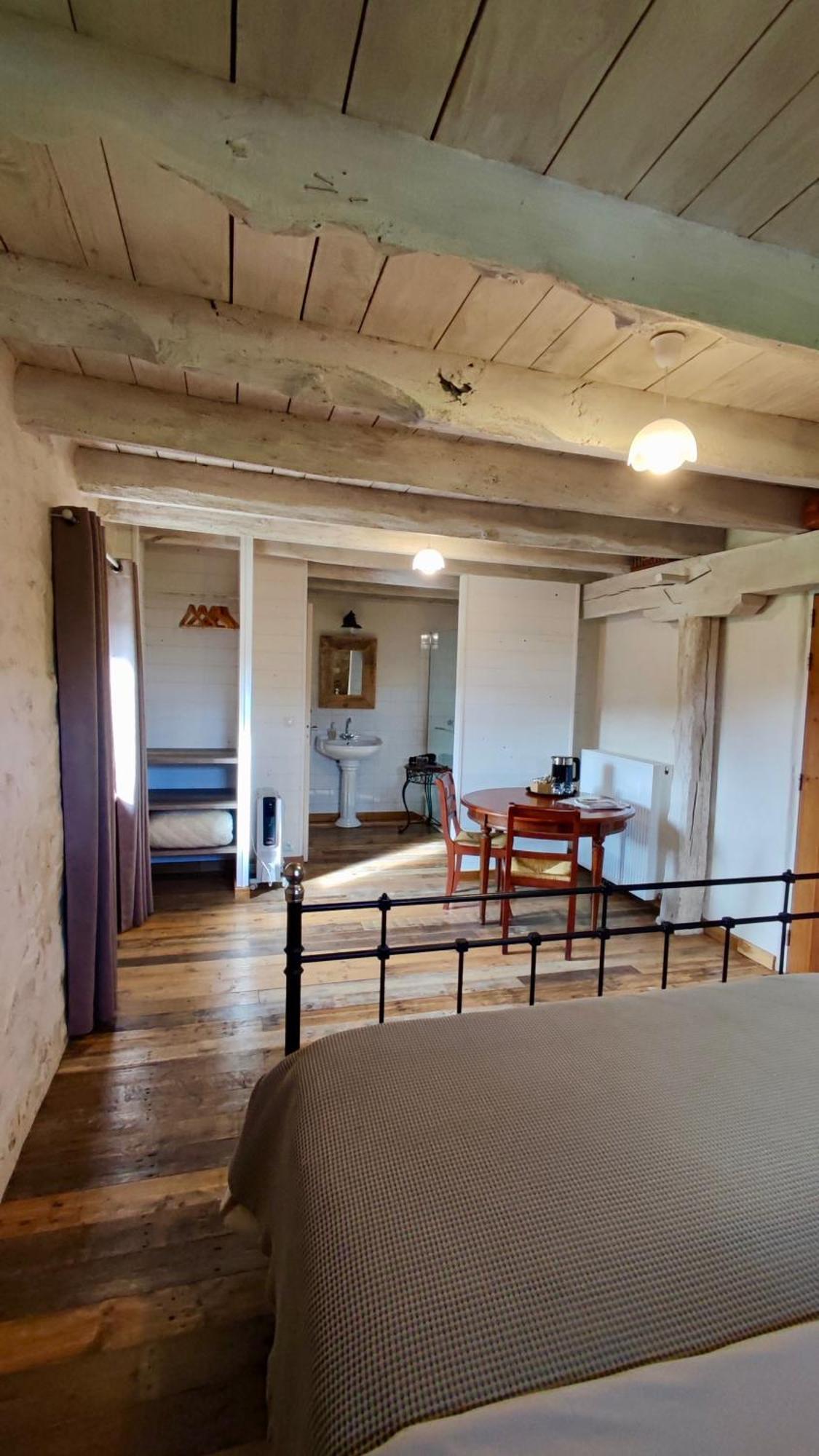 Les 5 Petits Lapins Bed and Breakfast Bar Buitenkant foto